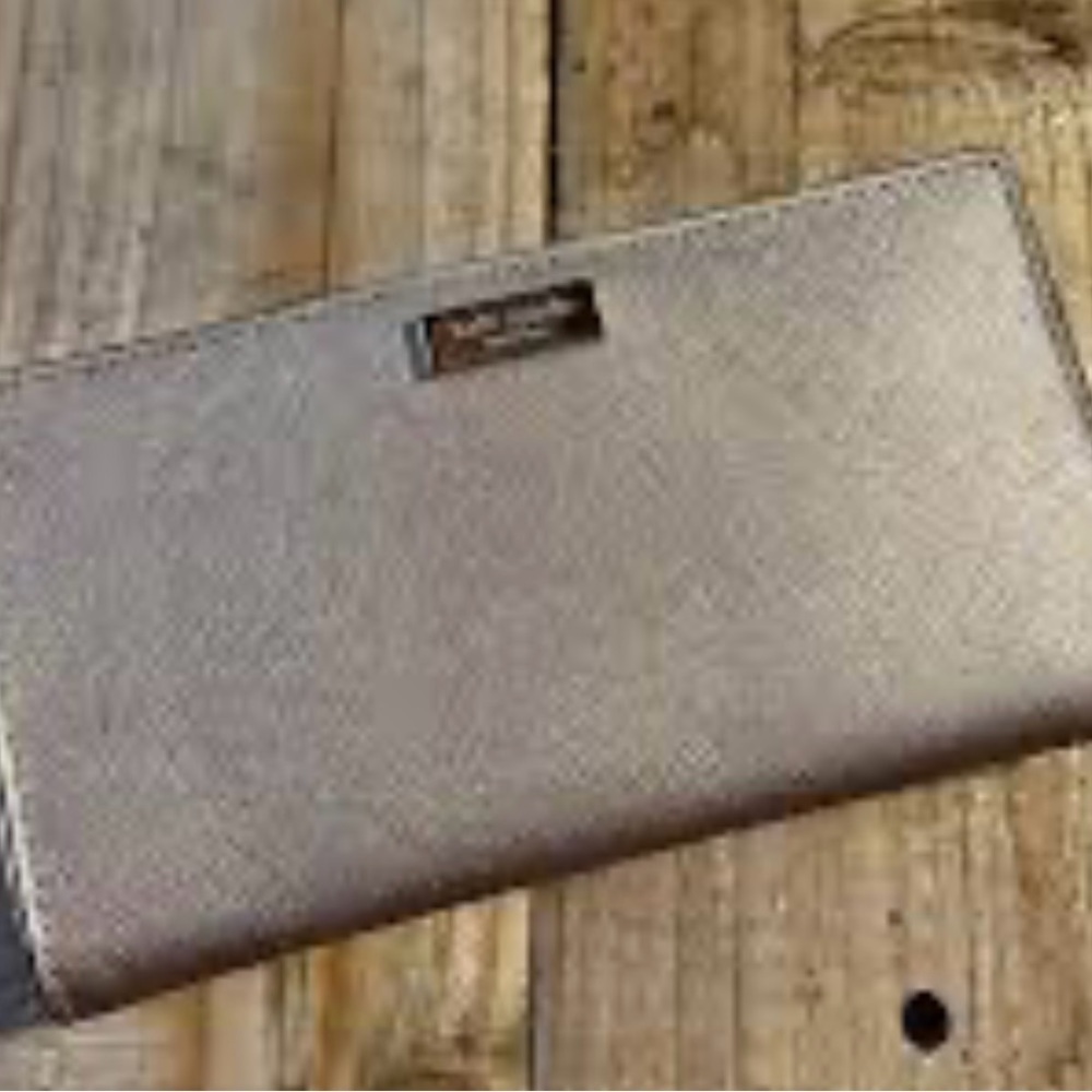 Kate Spade New York Laurel Way Stacy Wallet - Picture 2 of 4